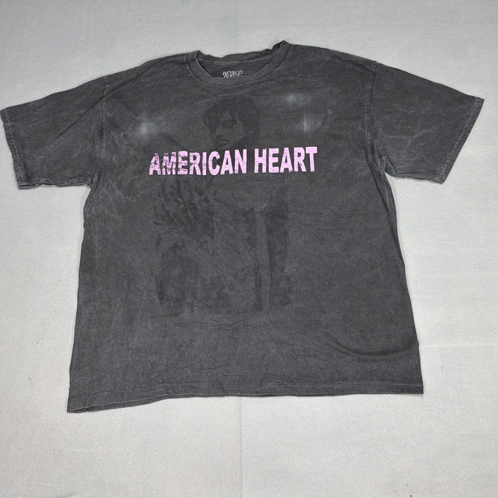 Benson Boone American Heart 2023 World Tour T-Shirt Mineral Wash XL Pink Graphic